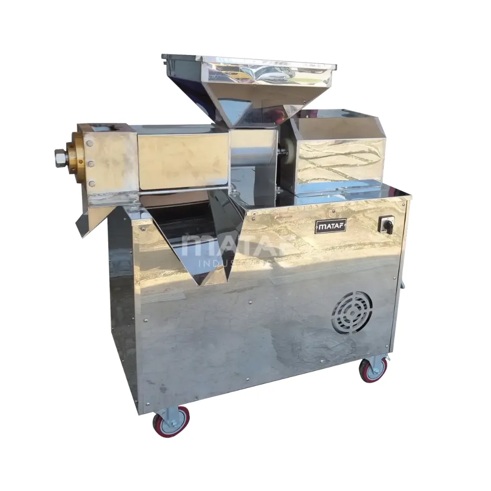 MTF-SE33 COCONUT MILK EXTRACTOR (BRASS HEAD) C/W 2HP MOTOR & STAD ACCS